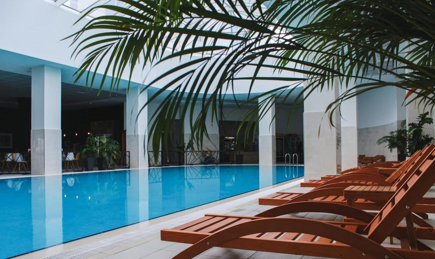 Luxury Condo On 18Th Floor With Pool, Fitness, Parking Included. Skopje Eksteriør bilde